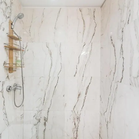 City-center With Mezzanine And Terrace * Porto