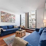 City-center With Mezzanine And Terrace * Porto
